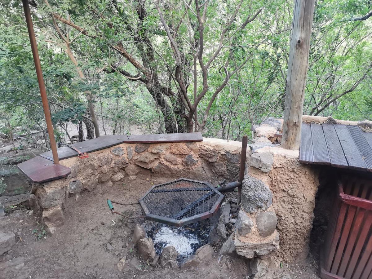Adorable Unique Guest House - African Bush Feel Kalkheuvel المظهر الخارجي الصورة