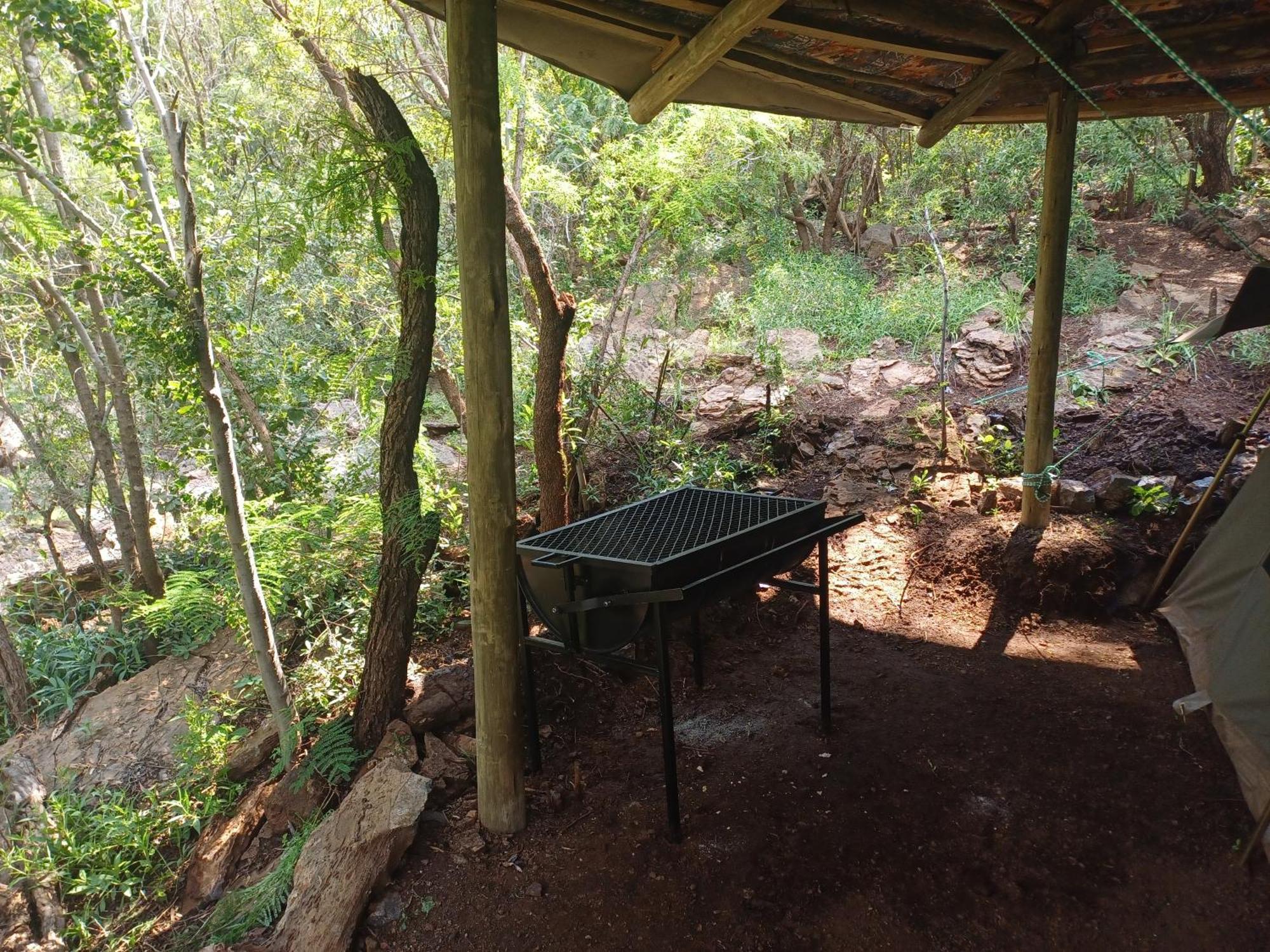 Adorable Unique Guest House - African Bush Feel Kalkheuvel المظهر الخارجي الصورة