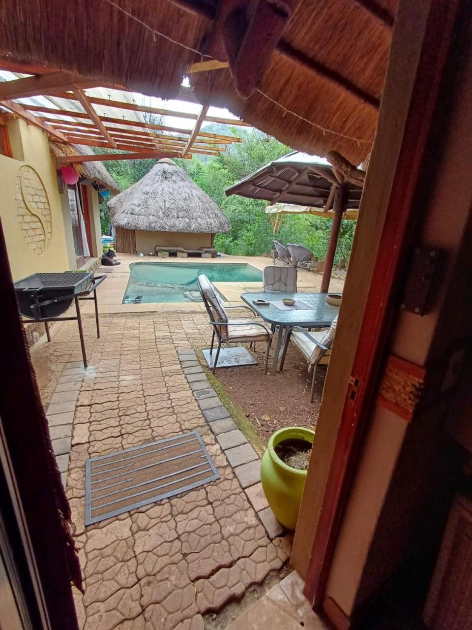 Adorable Unique Guest House - African Bush Feel Kalkheuvel المظهر الخارجي الصورة